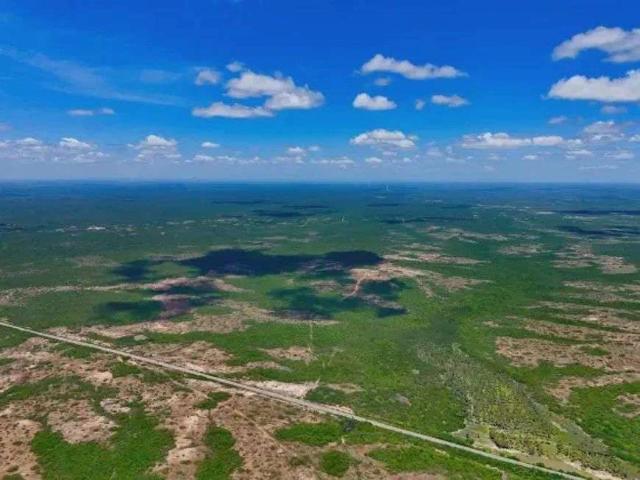 Sítio e chácara venda em Macaé