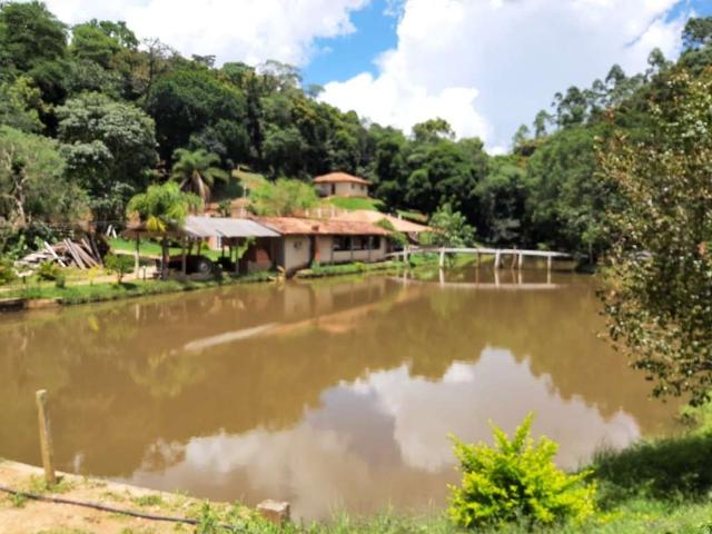 Sitio venda em Ribeirão Branco, CDHU Narciso Souza Teixeira