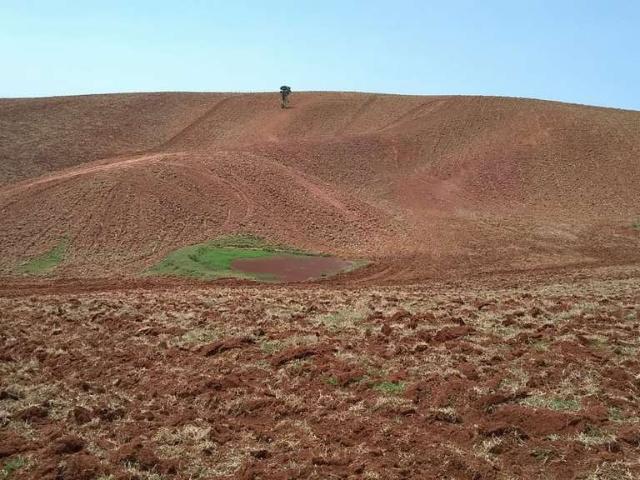 Sitio venda em Ribeirão Branco, CDHU Narciso Souza Teixeira