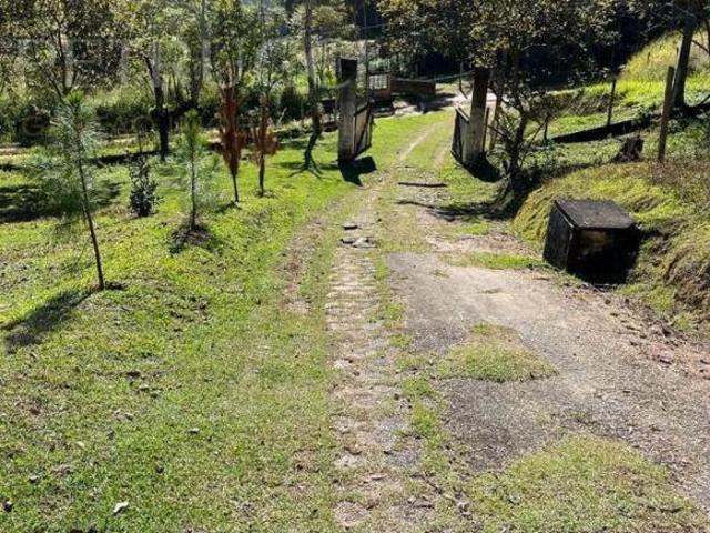 Sítio e chácara venda em Miracatu