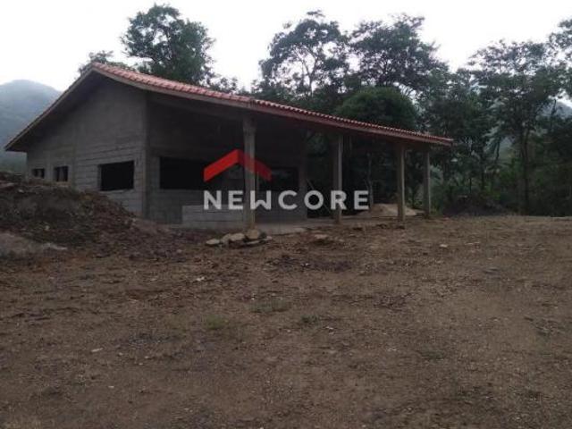 Sítio e chácara venda em Itariri