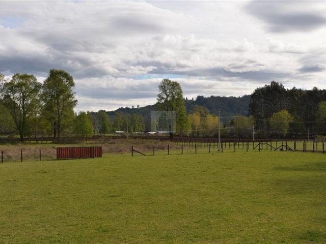 Sitio en Venta en HUELLAHUE/PANGUIPULLI/ PARCELAS PLANAS 5.000 M2