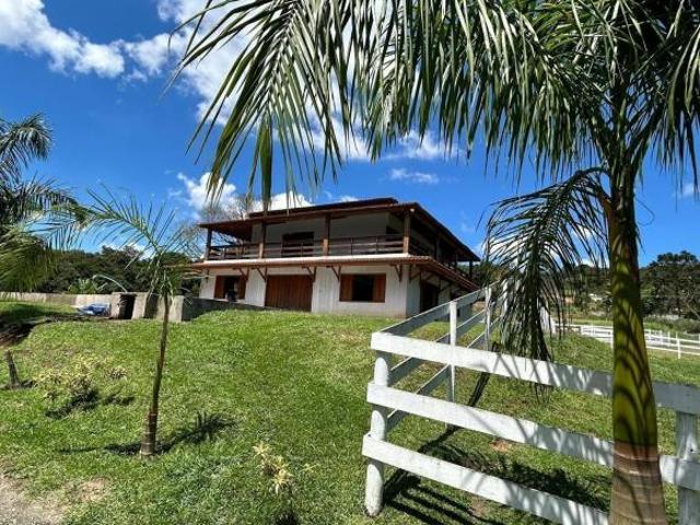 Casa venda em Juquitiba