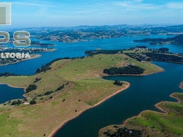 Sítio e chácara venda em Piracaia