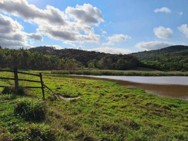 Sítio e chácara venda em Piracaia