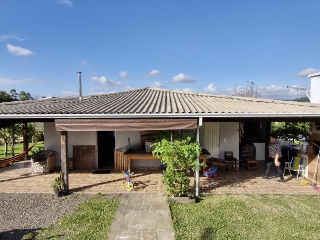 Sítio e chácara venda em Araricá