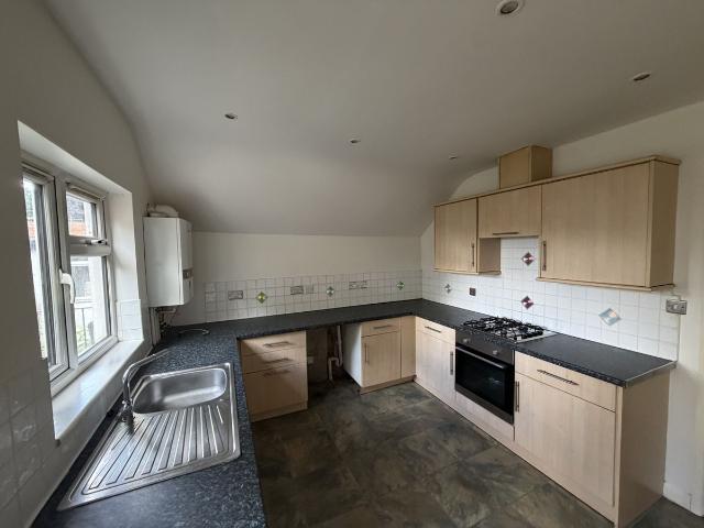 Apartment for rent in Regent Quay, Oad Street