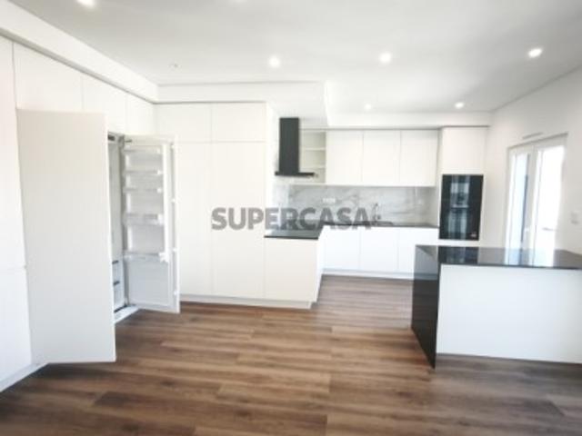 Casa venda em Ramada e Caneças, Odivelas
