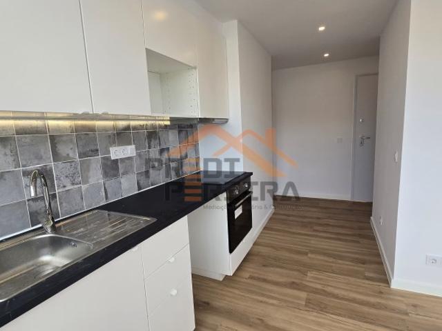 Apartamento venda em Damaia, Amadora