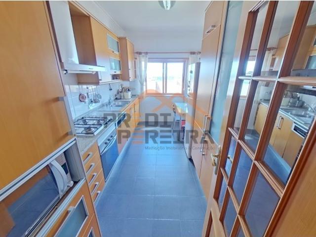 Apartamento venda em Serra da Amoreira, Odivelas