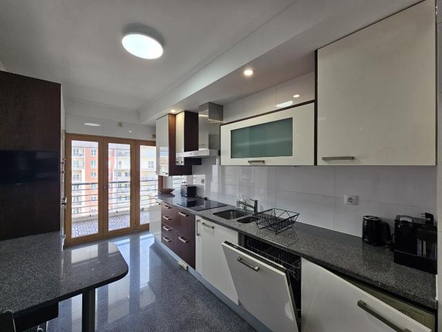 Apartamento alugar em Colinas do Cruzeiro, Odivelas