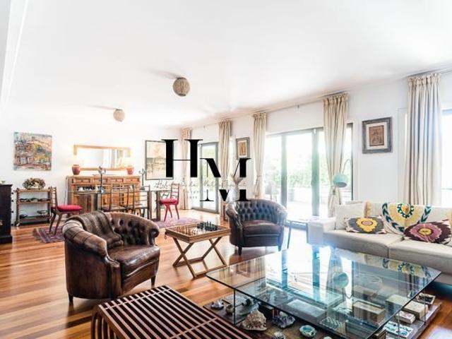 Apartamento venda em Estrela, Lisboa