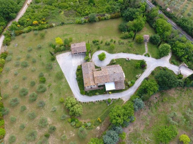 Casa in vendita a Cenerente, Umbria
