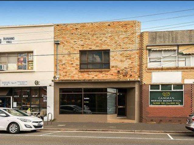 Townhouse for rent in Oakleigh, Melbourne
