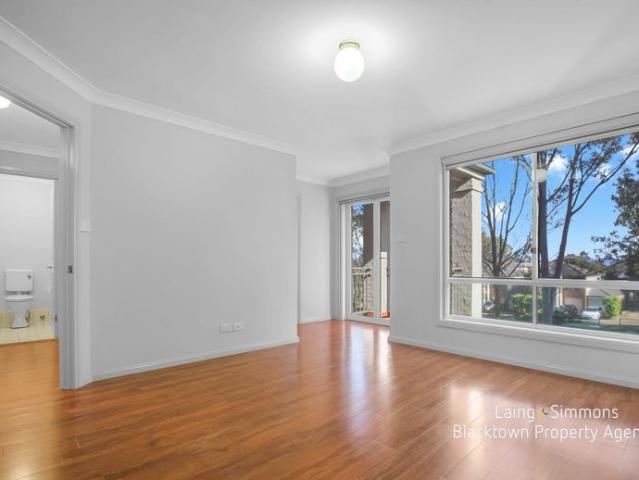 Townhouse for rent in Sydney, New South Wales