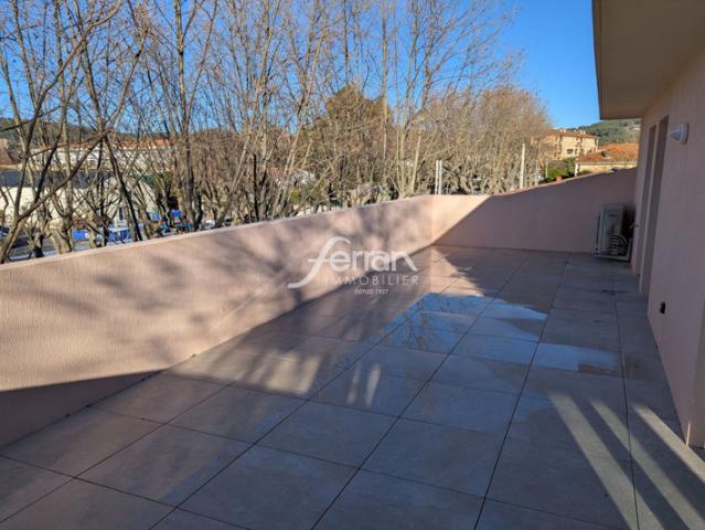 Appartement vente à Arrondissement de Draguignan, Châteaudouble