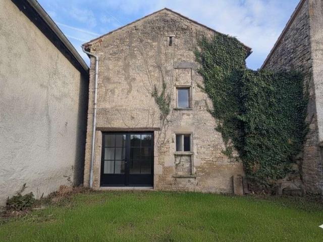 Maison vente à Riom, Cellule