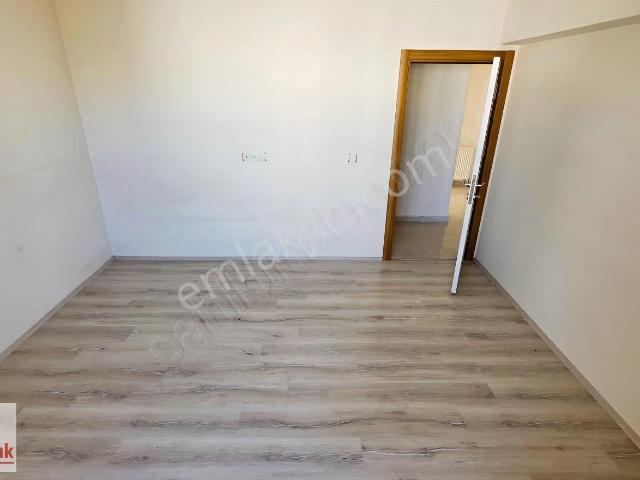 Sivas Merkez, Sivas içerisinde kiralık mülk