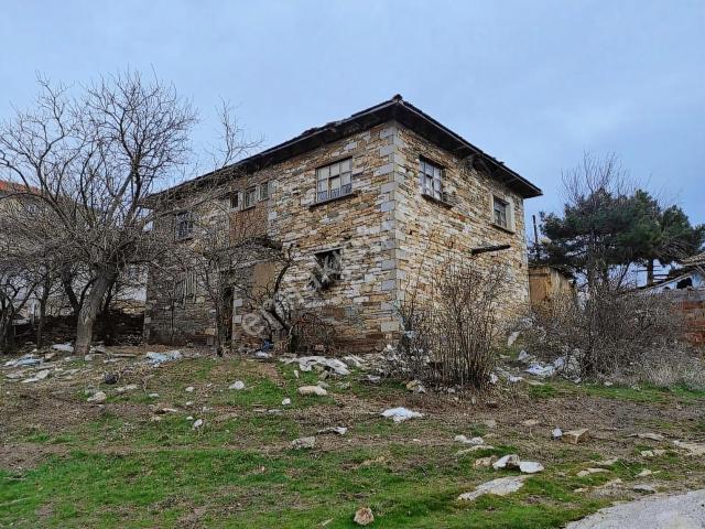 Sivasli, Uşak içerisinde satılık Villa