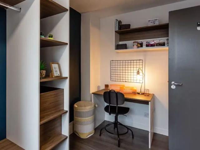 Room for rent in Highfields, Old Wharf