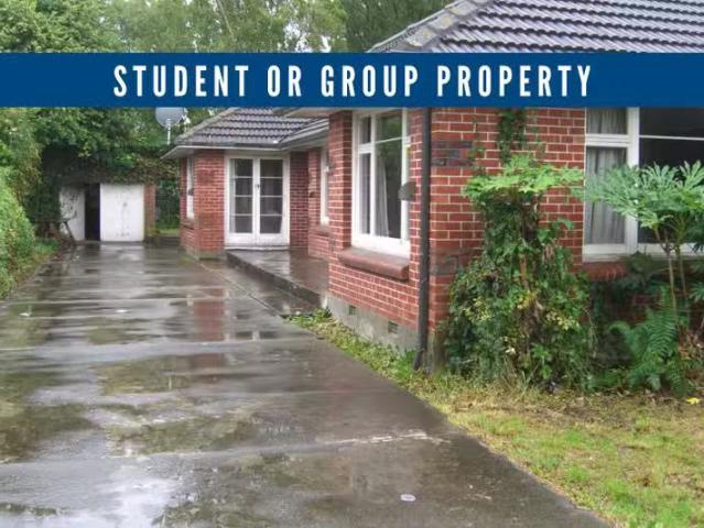 House for rent in Chaslands, Canterbury