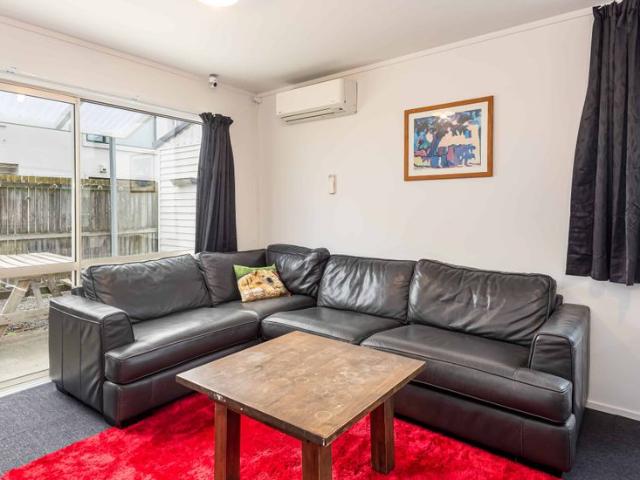 Townhouse for rent in Riccarton, Canterbury