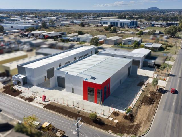 Warehouse for rent in Ballarat, Victoria