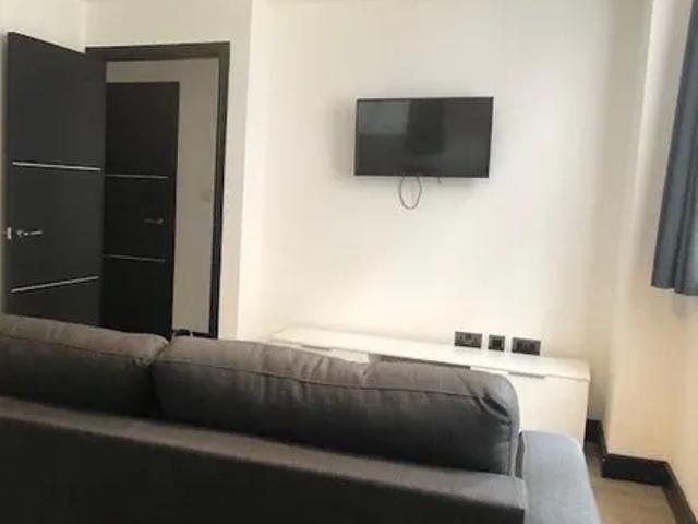 Apartment for rent in Cavern Quarter, Calderstones