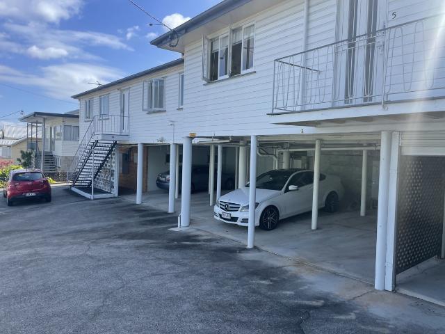 Flat for sale in Toombul, Queensland