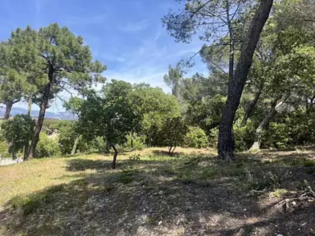 Terrain vente à Arrondissement de Toulon, Six-fours-les-plages