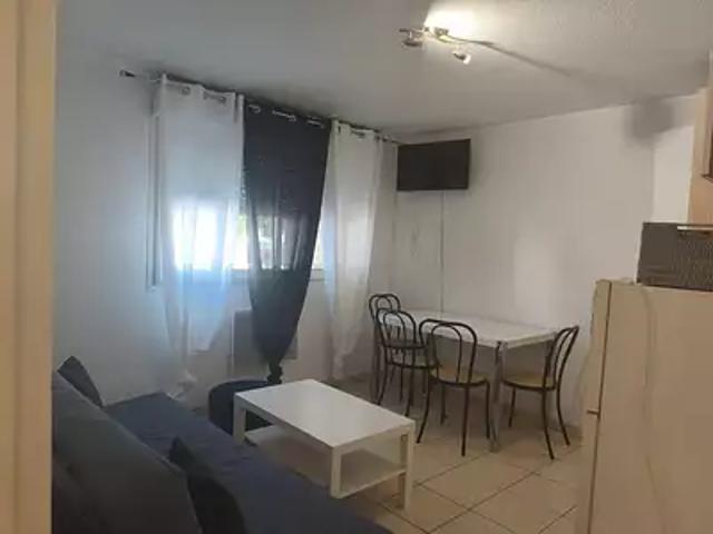 Appartement location à Arrondissement de Toulon, Six-fours-les-plages