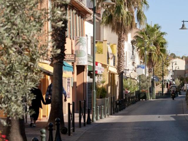 Garage vente à Arrondissement de Toulon, Six-fours-les-plages