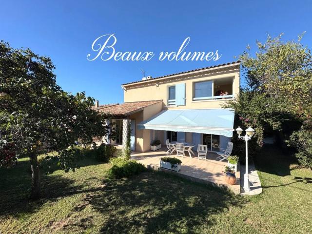 Maison vente à Arrondissement de Toulon, Six-fours-les-plages