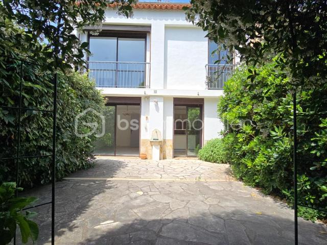 Maison vente à Arrondissement de Toulon, Six-fours-les-plages