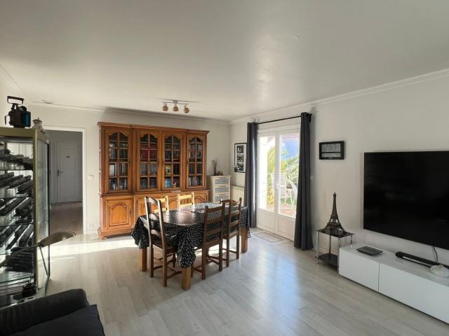 Maison vente à Arrondissement de Toulon, Six-fours-les-plages