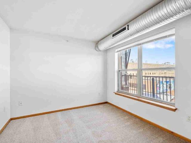 Apartment for rent in West Allis, Wisconsin