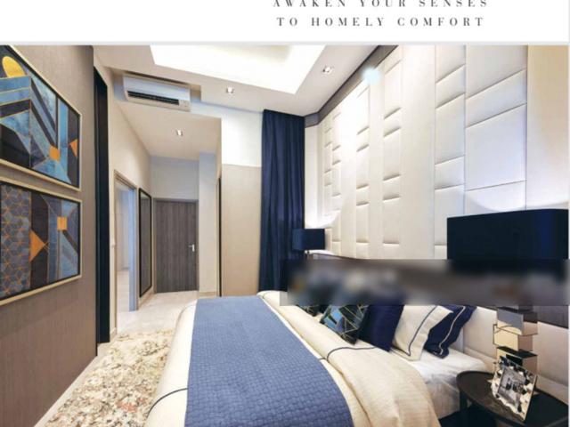 Apartment for sale in Macpherson