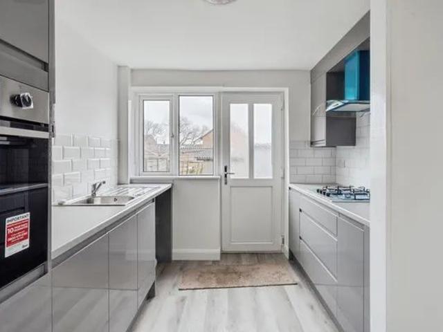 House for rent in Moses Gate, Lee Bank