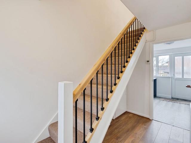 Apartment for rent in Moses Gate, Lee Bank