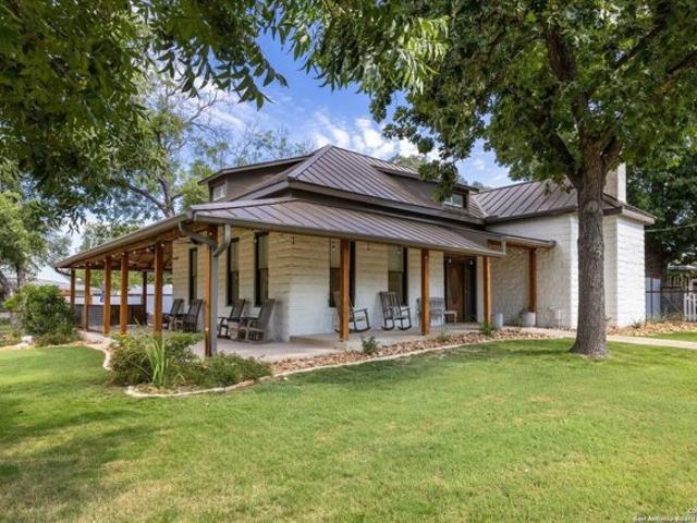 House for sale in Comfort, Texas