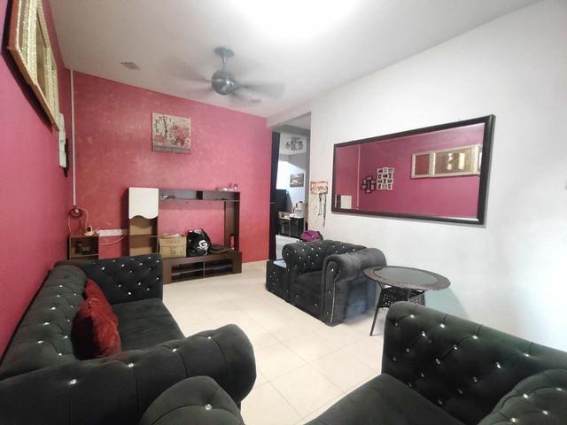 Terraced House for sale in Malaka