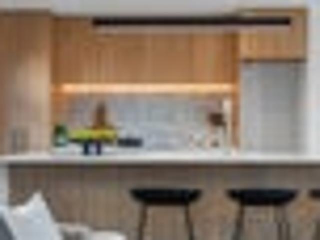 Townhouse for sale in Edgeware, Canterbury
