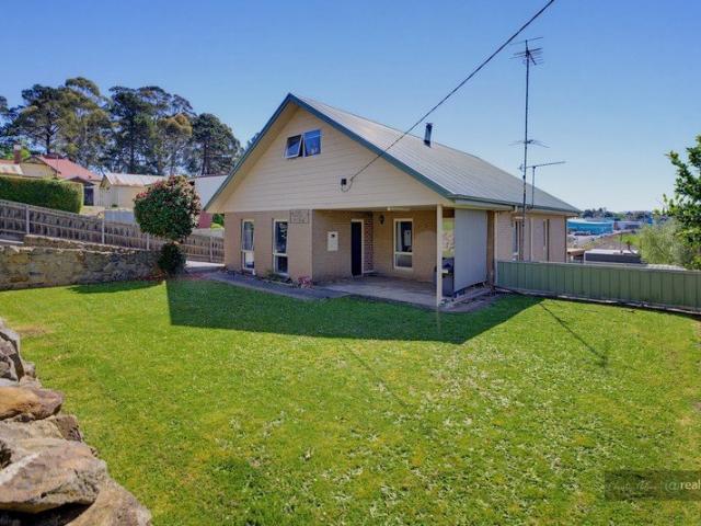 House for sale in Leongatha, Shire of South Gippsland