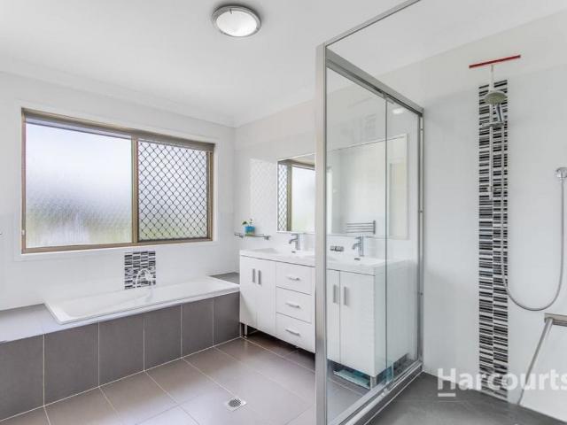 Townhouse for sale in Methul, Queensland