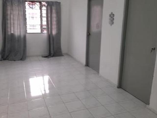 Apartment for sale in Petaling, Damansara Damai