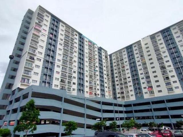 Apartment for sale in Kajang, Langat