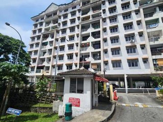 Apartment for sale in Kajang, Langat