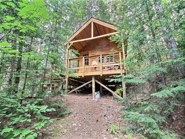 House for rent in La Vallée-de-la-gatineau, Quebec