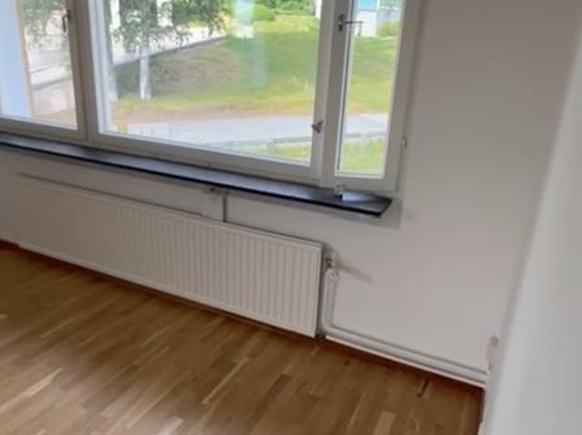Lägenhet hyra i Hallstavik, Stockholm