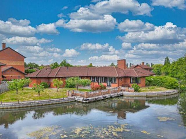 House for sale in Lyons, Greater London